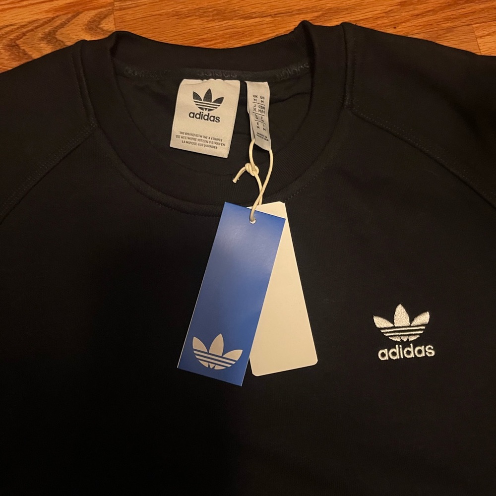 Adidas originals crew sweater ess crew style IY4932 NWT  VARIOUS SIZES MEN’s